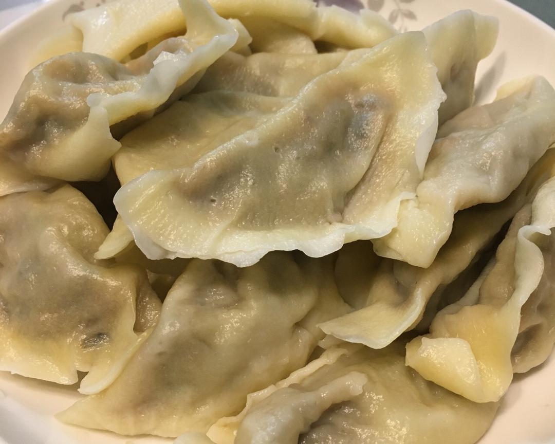 芹菜猪肉馅饺子