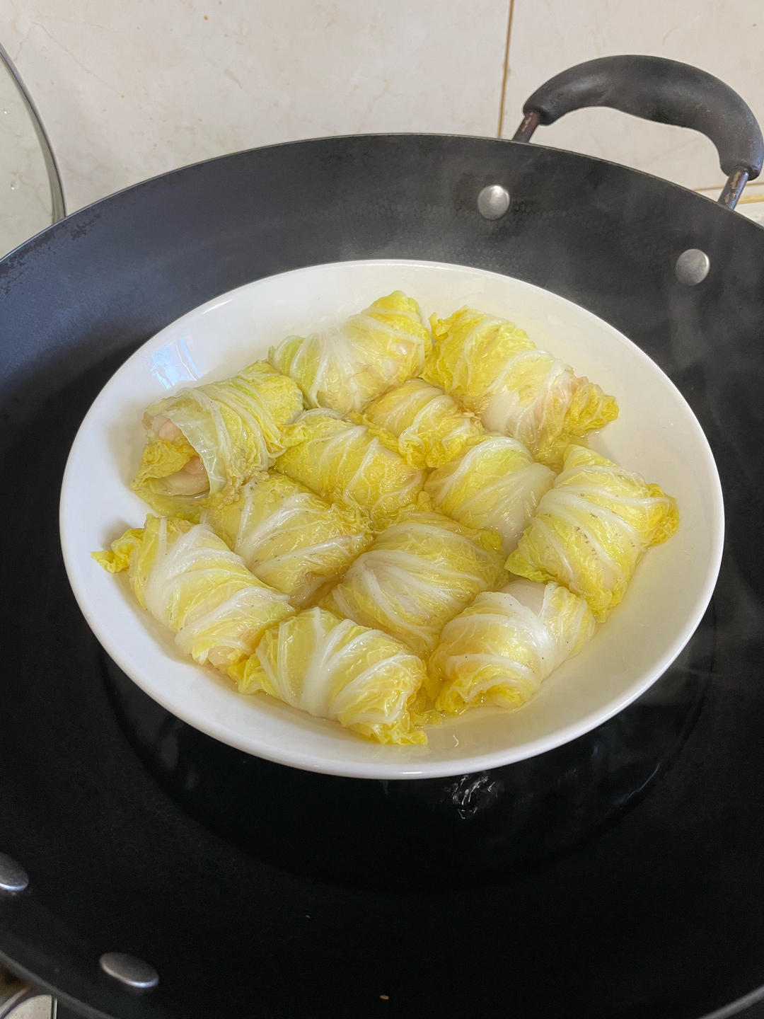 清淡却下饭的虾滑白菜卷，打赌你吃一次就忘不了！