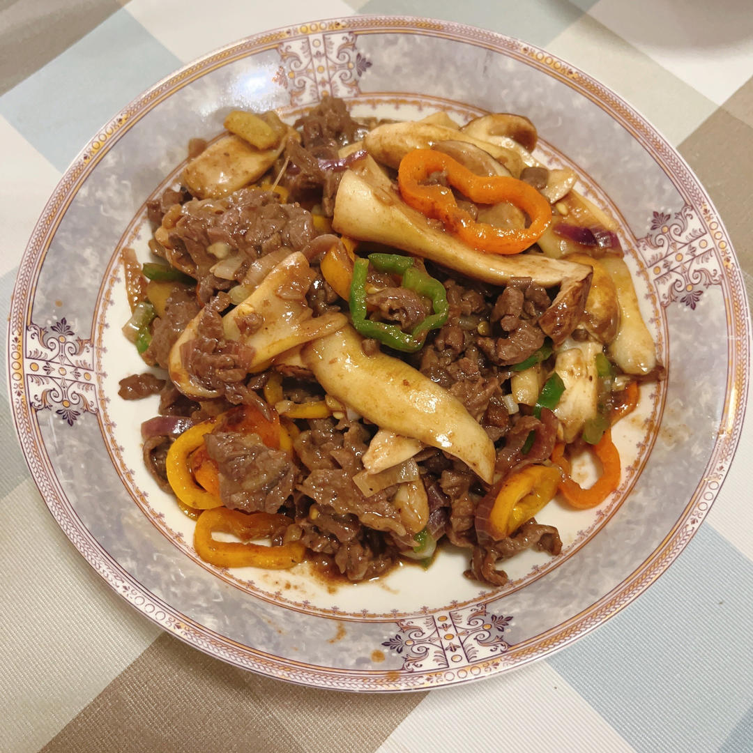 姬松茸菌炒牛肉～家常菜