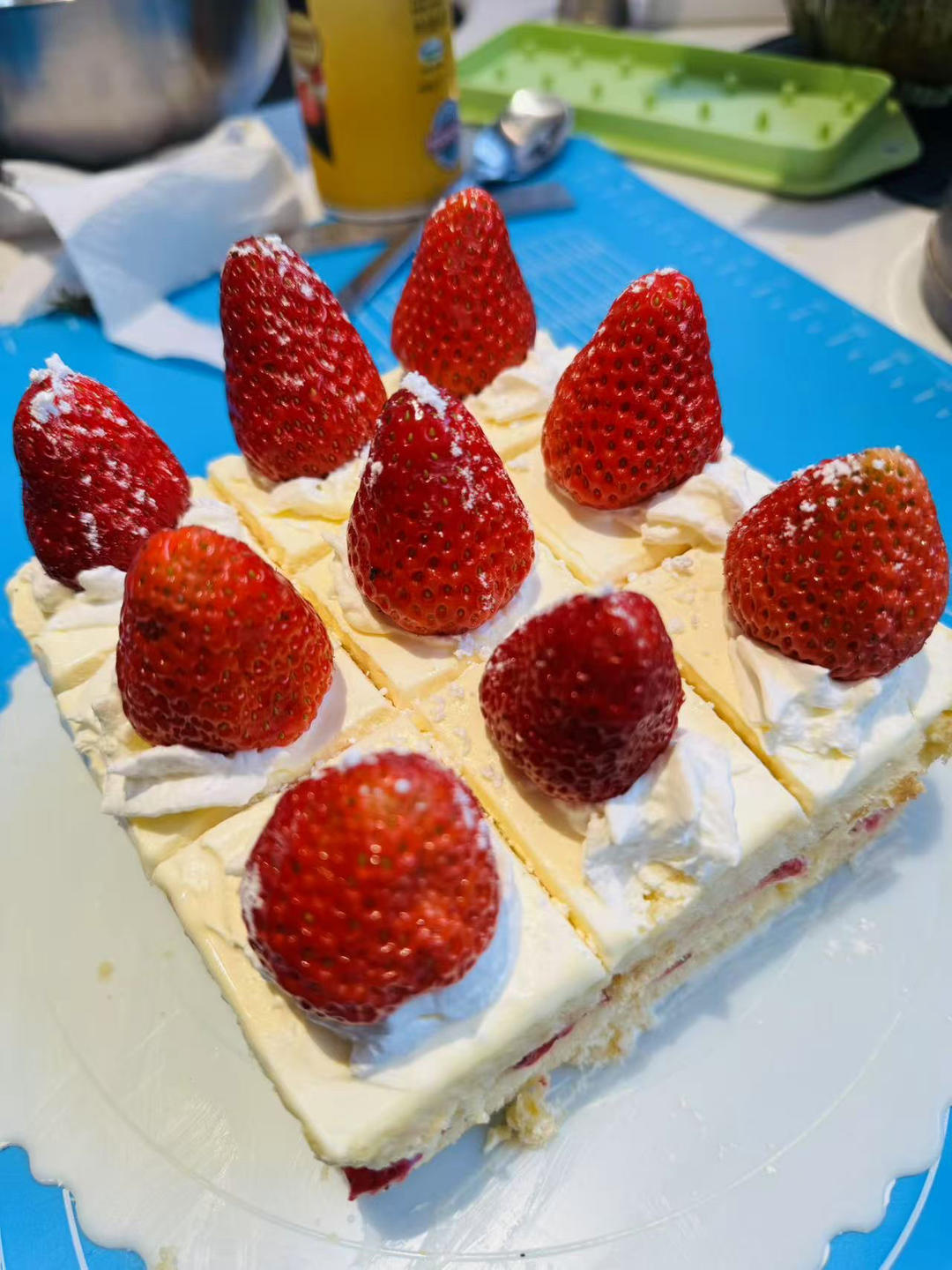 日式草莓奶油蛋糕