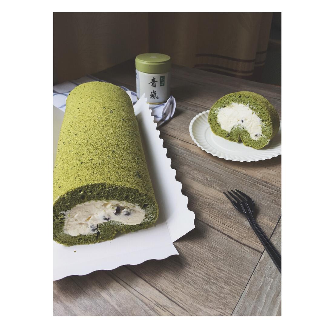抹茶戚风蛋糕卷