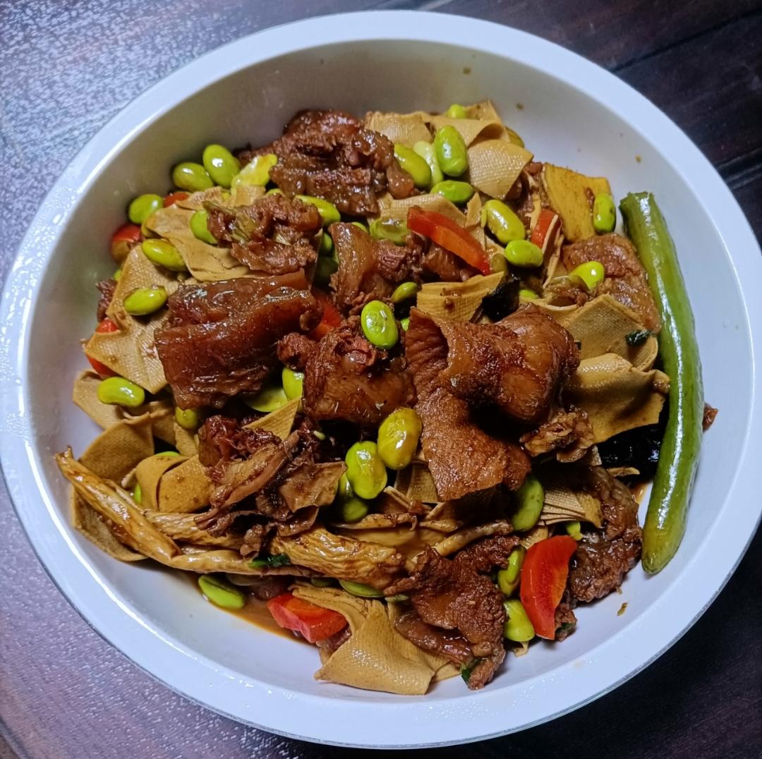 牛肉烩素鸡