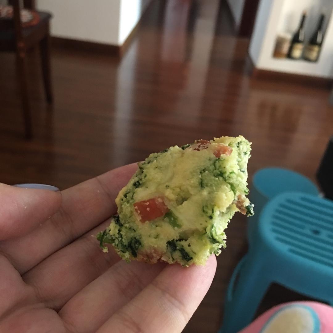 生酮快手西兰花香肠咸司康