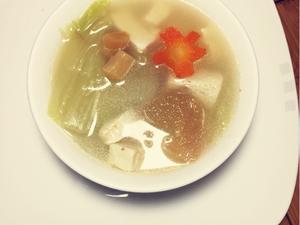 干贝竹荪翡翠白玉汤的做法 步骤3