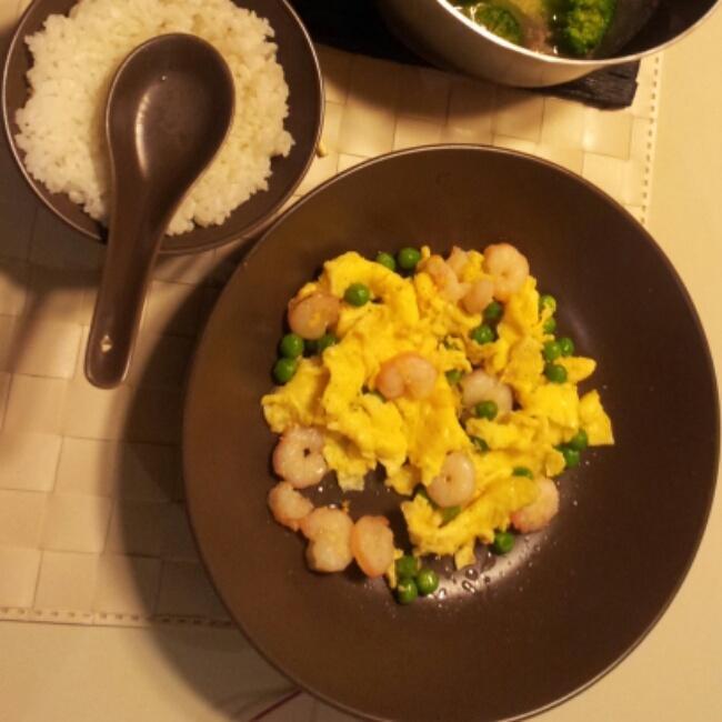 虾仁青豆炒鸡蛋的做法