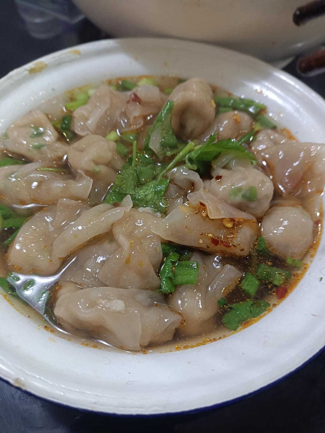 滑嫩弹牙的肉燕（&非馄饨）
