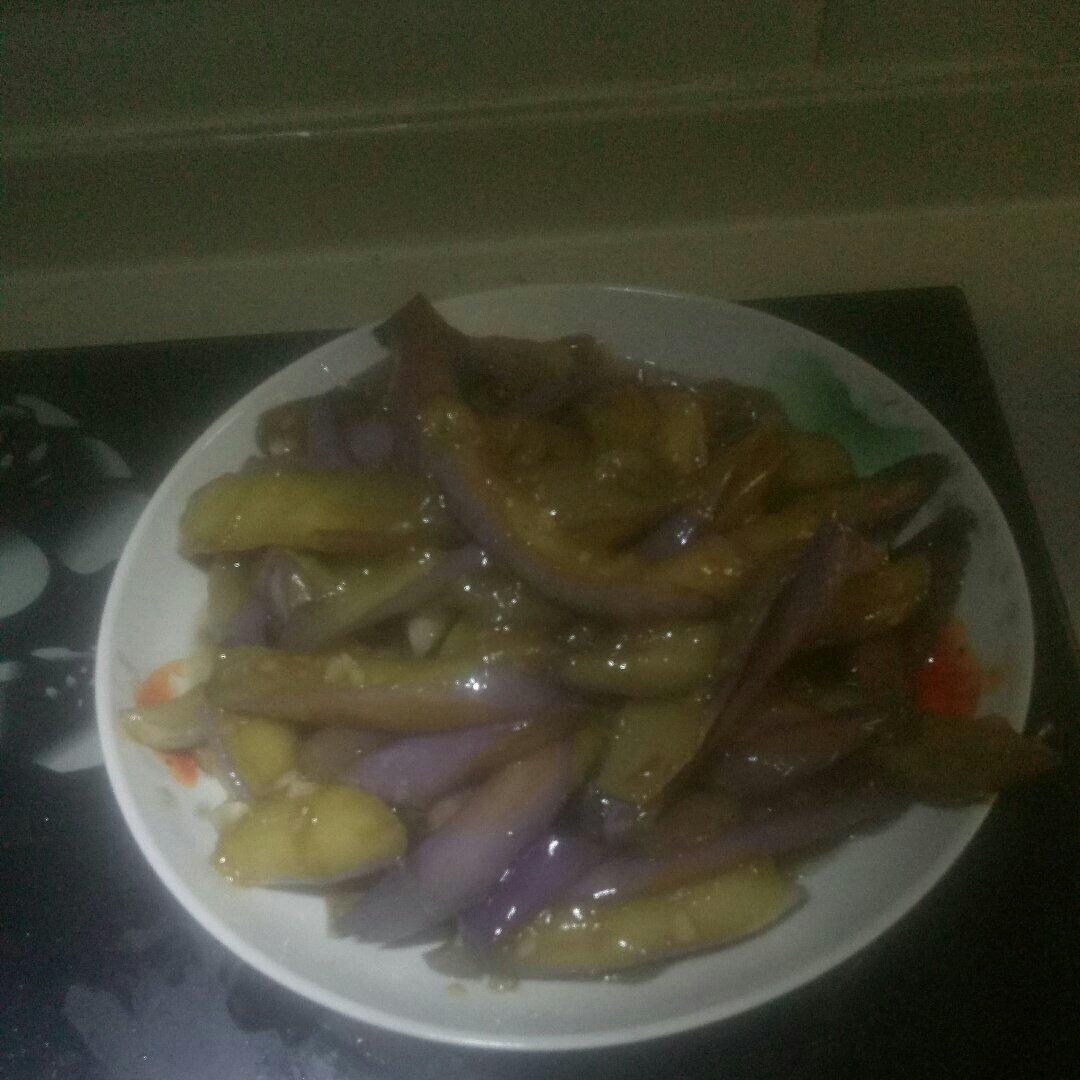 红烧茄子（教你炒茄子不变色的小妙招）