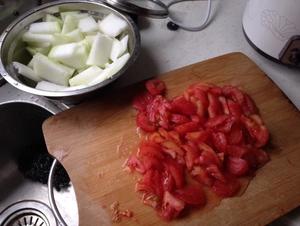 西红柿炒冬瓜（干贝炖）的做法 步骤1