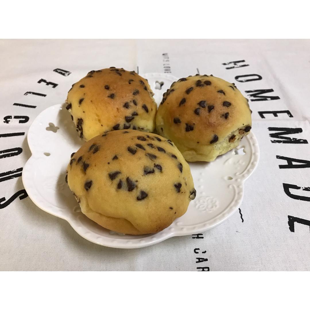 巧克力豆菠萝包