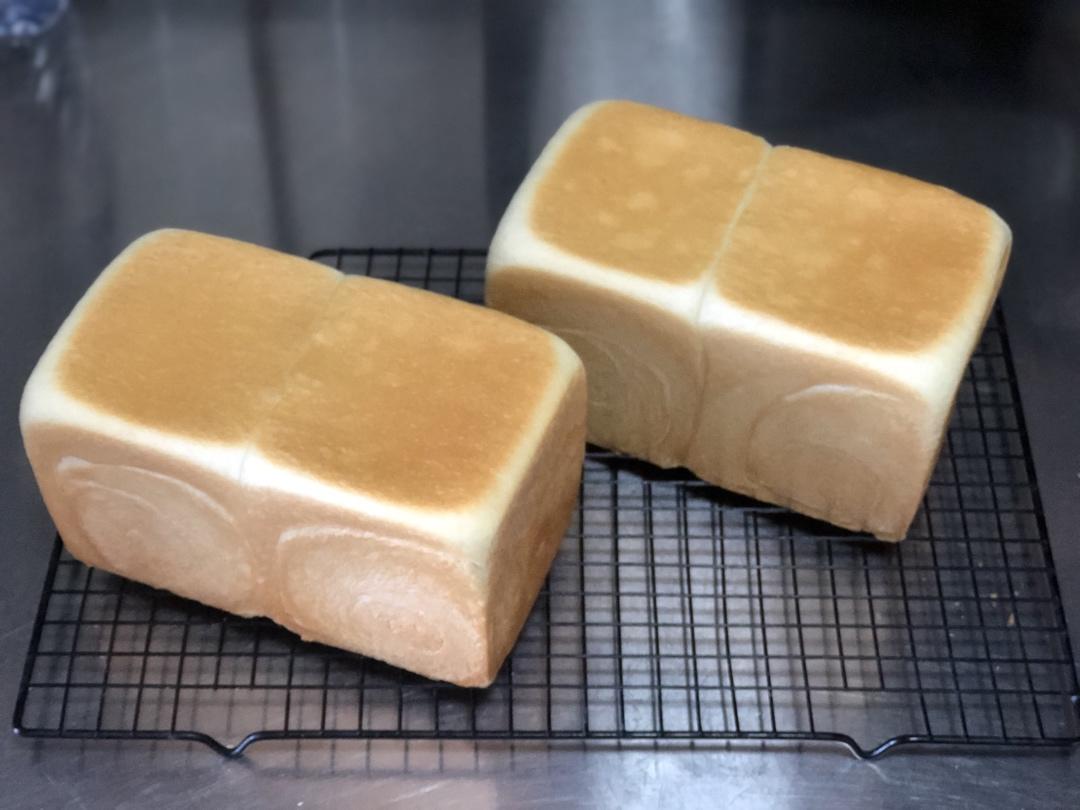 椰子油软白吐司100%拉丝