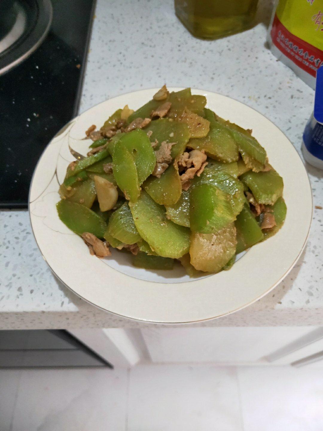 莴笋炒肉