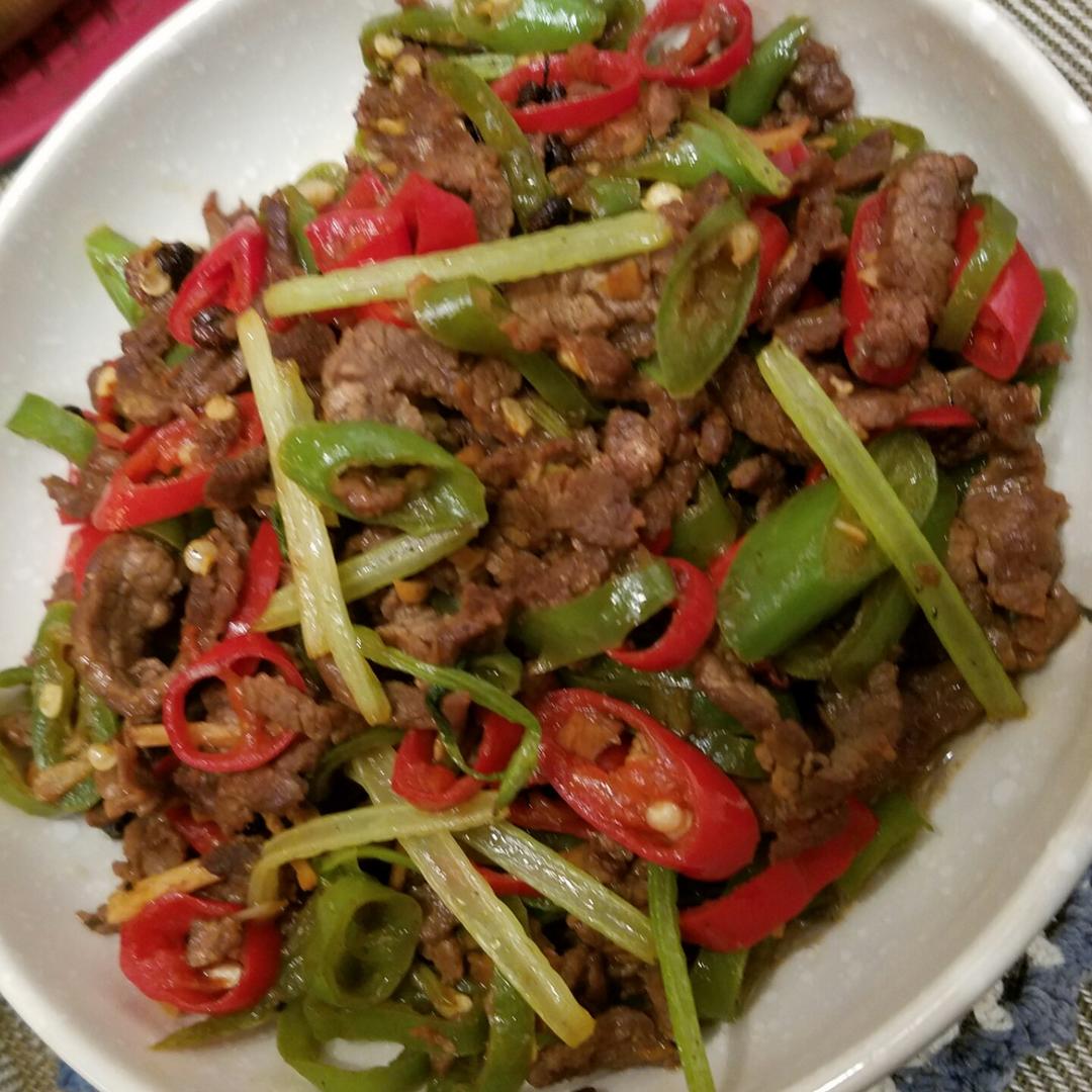 小炒牛肉