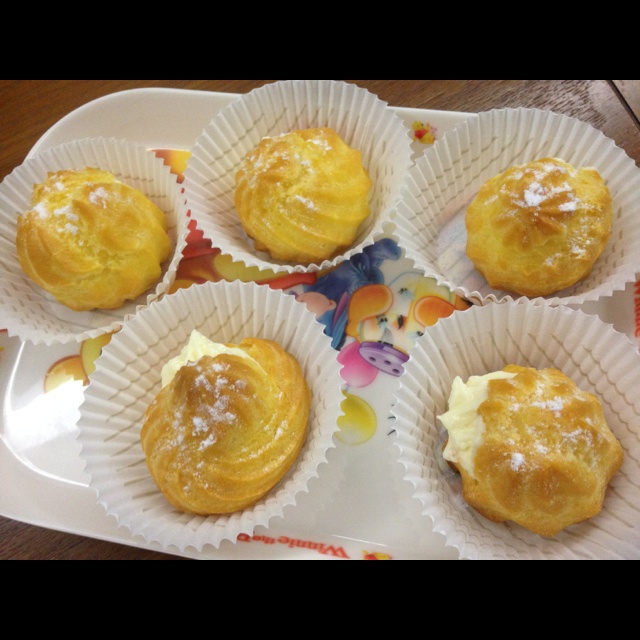 卡仕达奶油馅泡芙