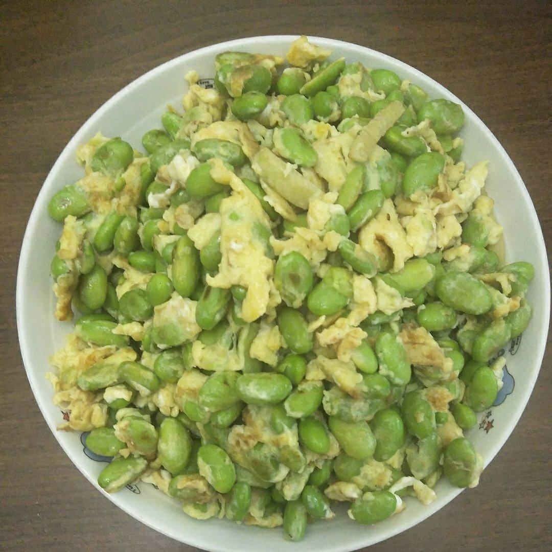 毛豆炒鸡蛋
