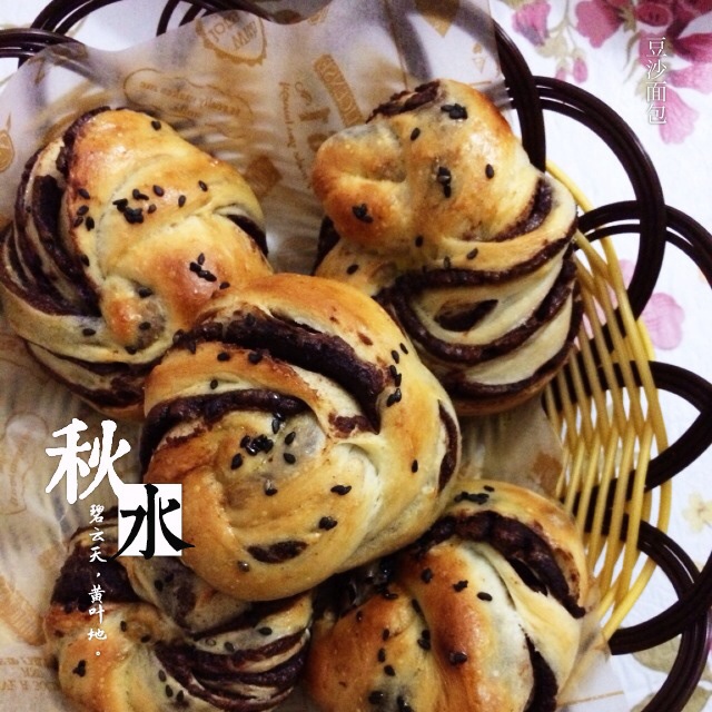 豆沙面包卷