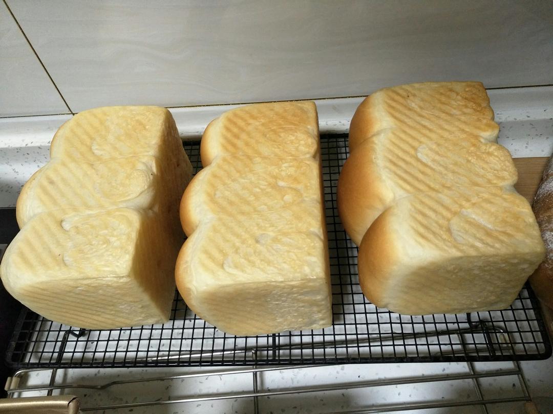 让人欲罢不能的庞多米吐司