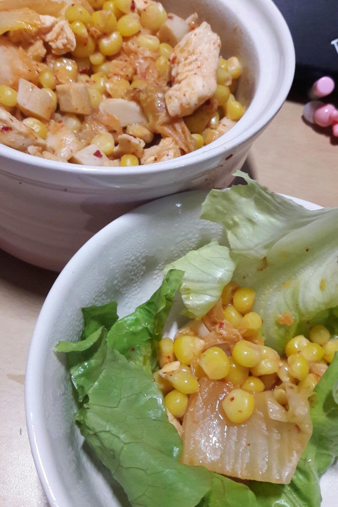 菜包单锅辣白菜玉米鸡肉饭【健康一锅端】