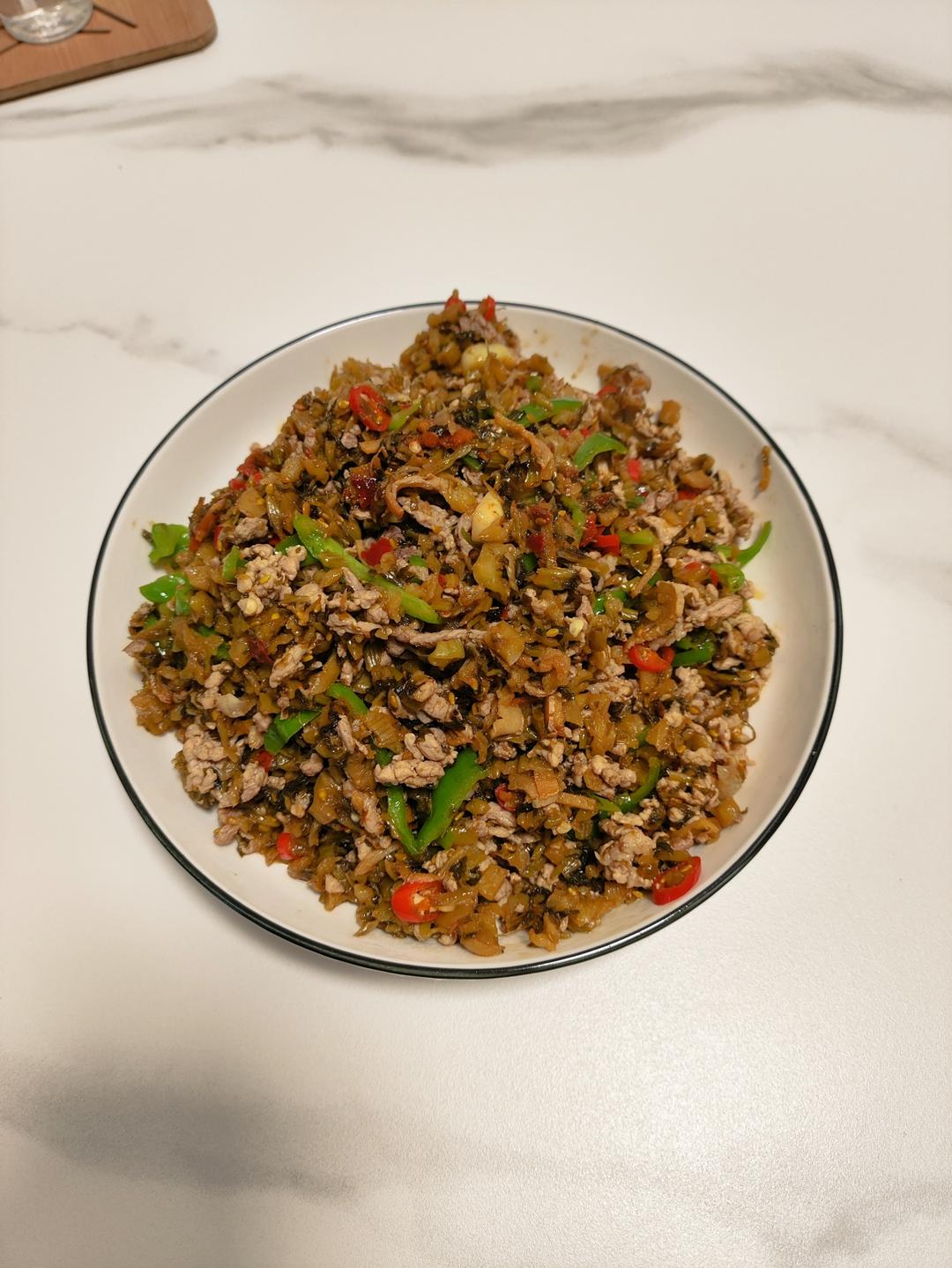 老爸的招牌小菜——雪菜炒肉丝