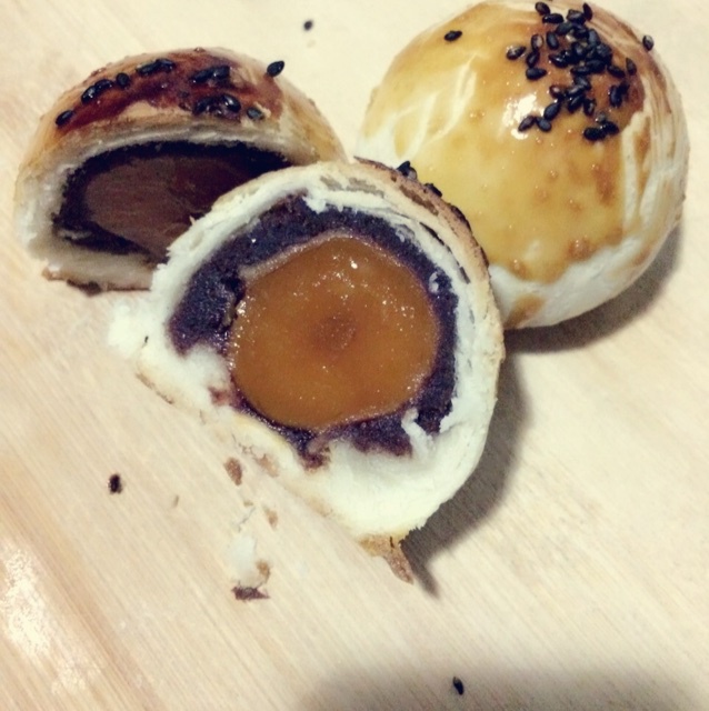 蛋黄酥