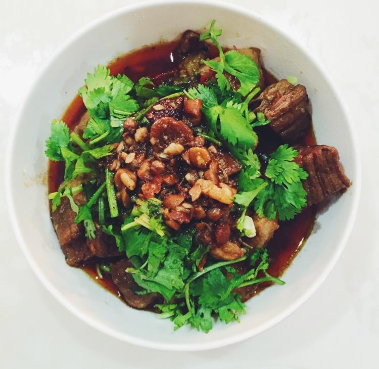 泉水牛腩的做法