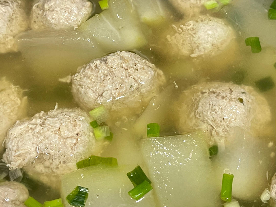 不用油不开油锅【冬瓜肉圆汤】