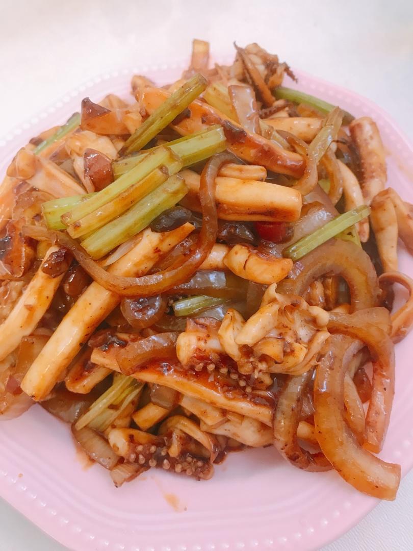 香辣酱爆鱿鱼干