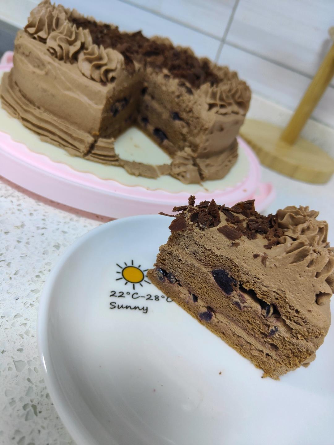 欲罢不能的巧克力三重奏—黑森林蛋糕