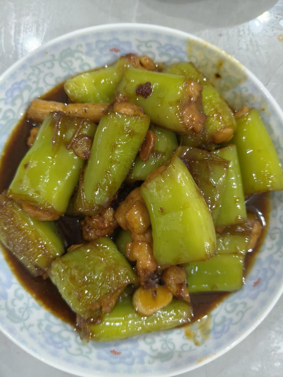 超下饭的青椒酿虾滑