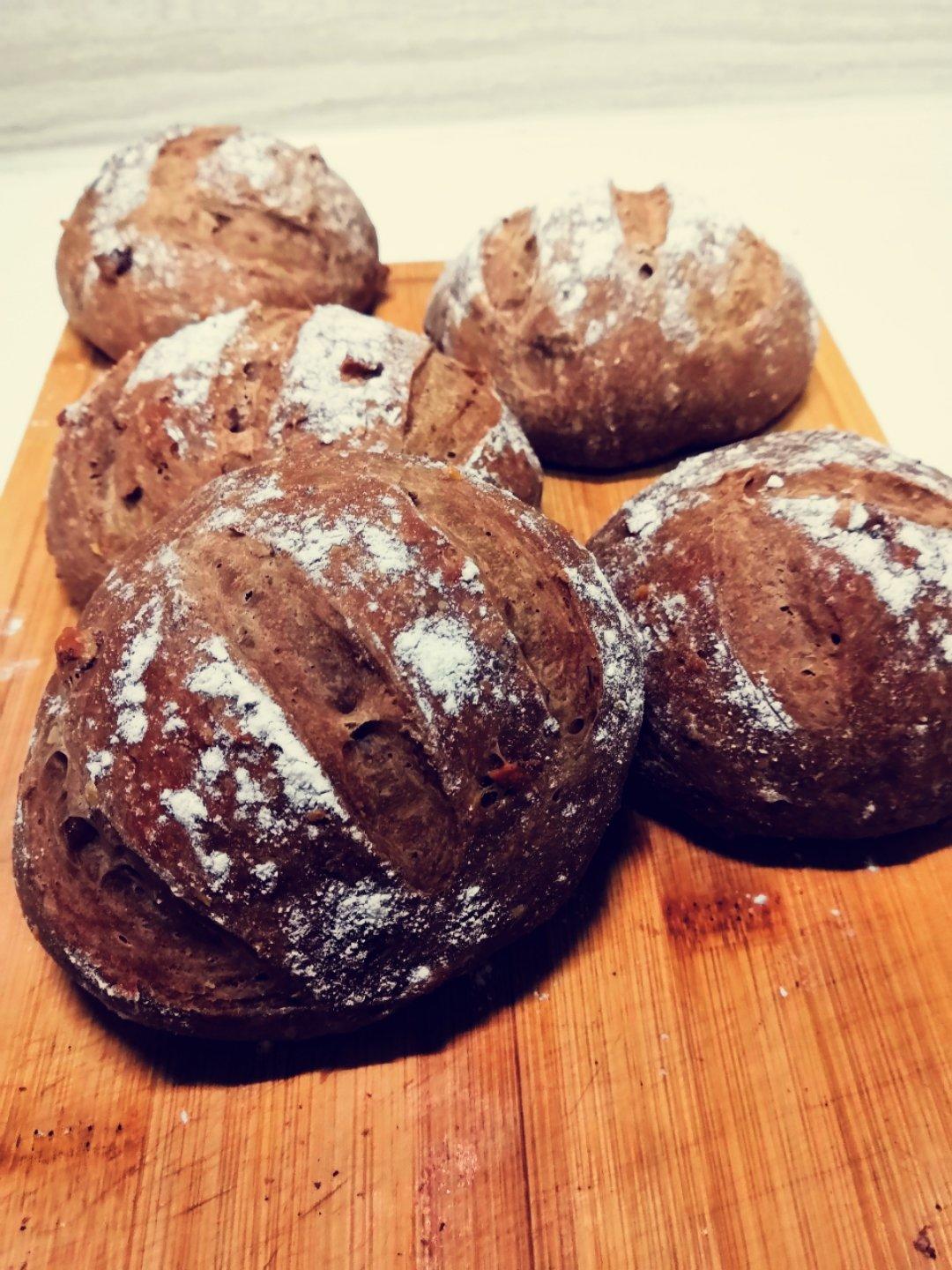 全麦蔓越莓核桃软欧包