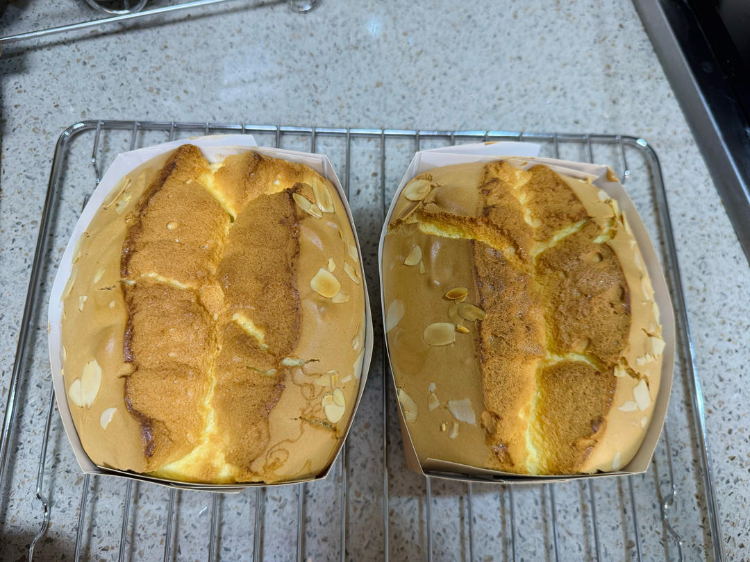 火爆全网的金枕蛋糕