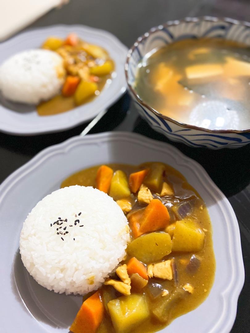 咖喱鸡饭