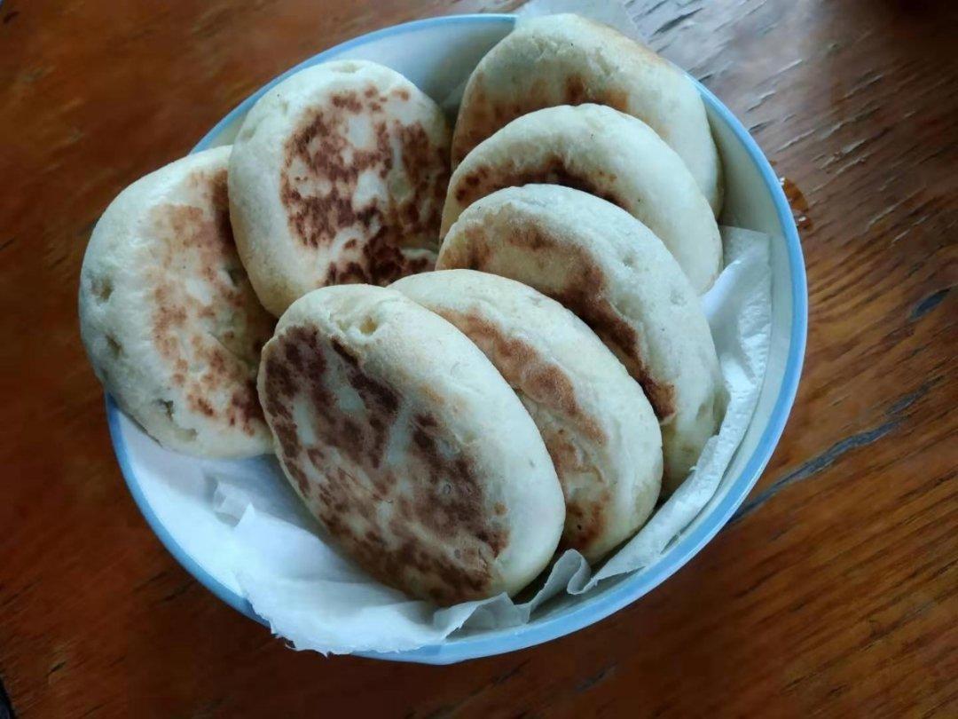 既然没有那就让我来上传小高姐的红豆饼（太好吃太好吃）