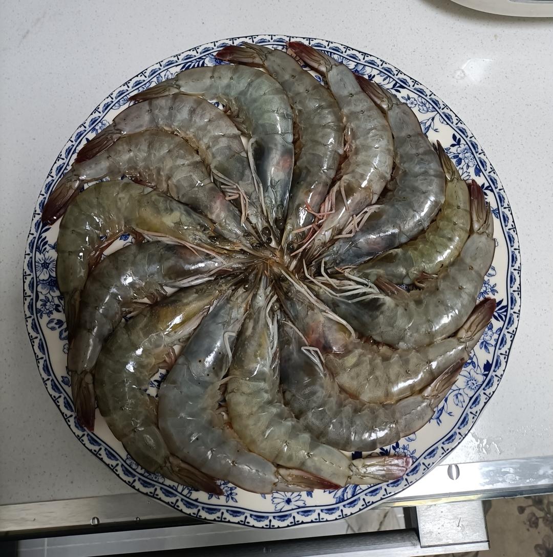番茄靠「大虾」🦐