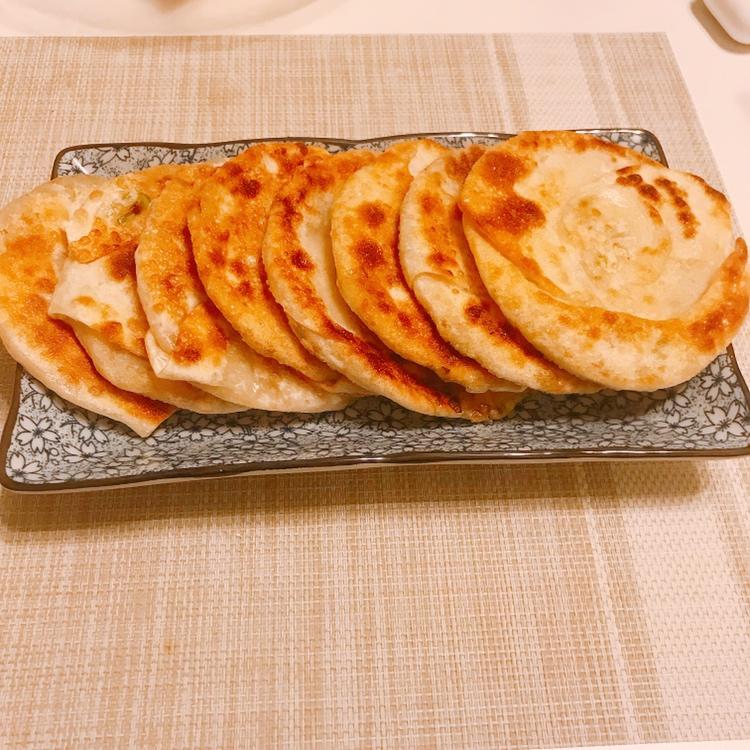 饺子皮葱油饼