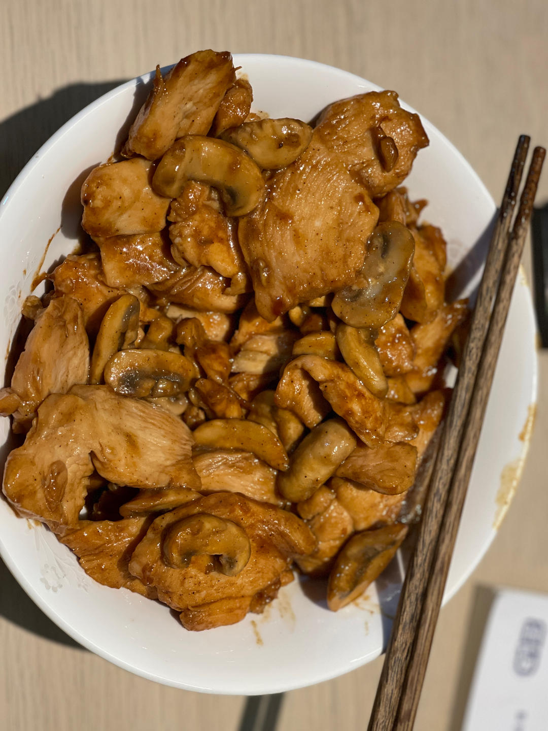 嫩滑不柴❗️爆好吃的黑椒口蘑炒鸡胸肉～绝了