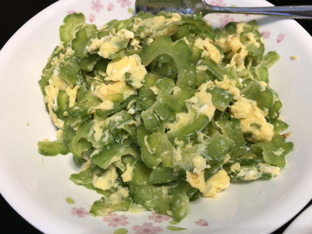 苦瓜炒蛋（清火菜）