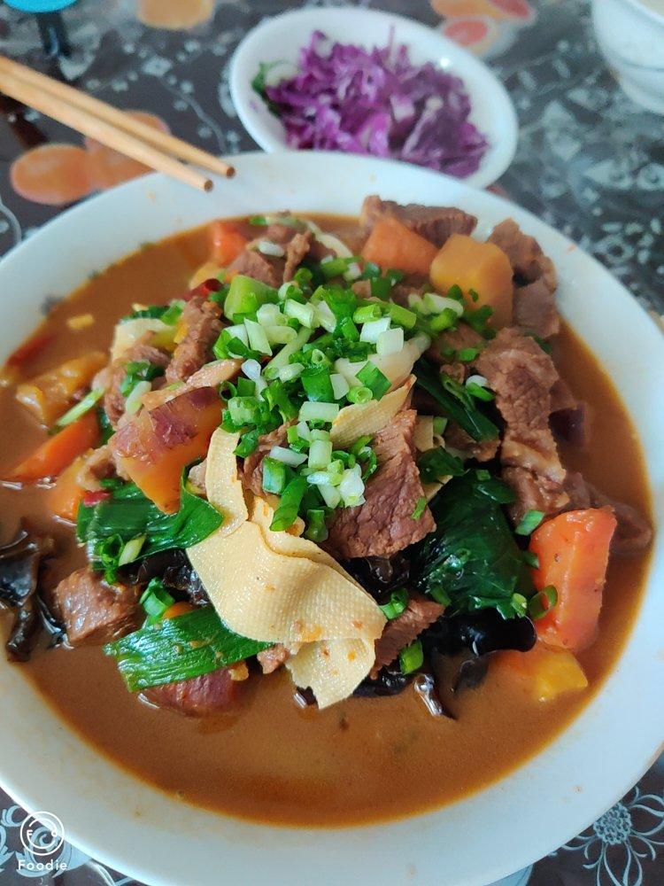 红焖牛肉胡萝卜