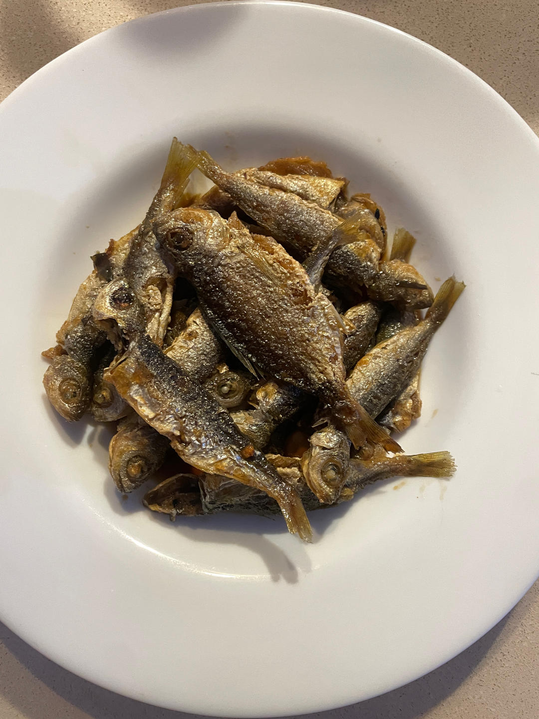 熏烤子鱼