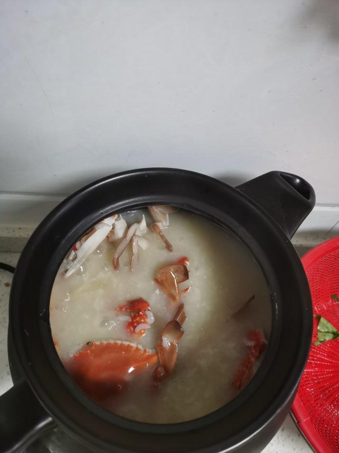 梭子蟹砂锅粥
