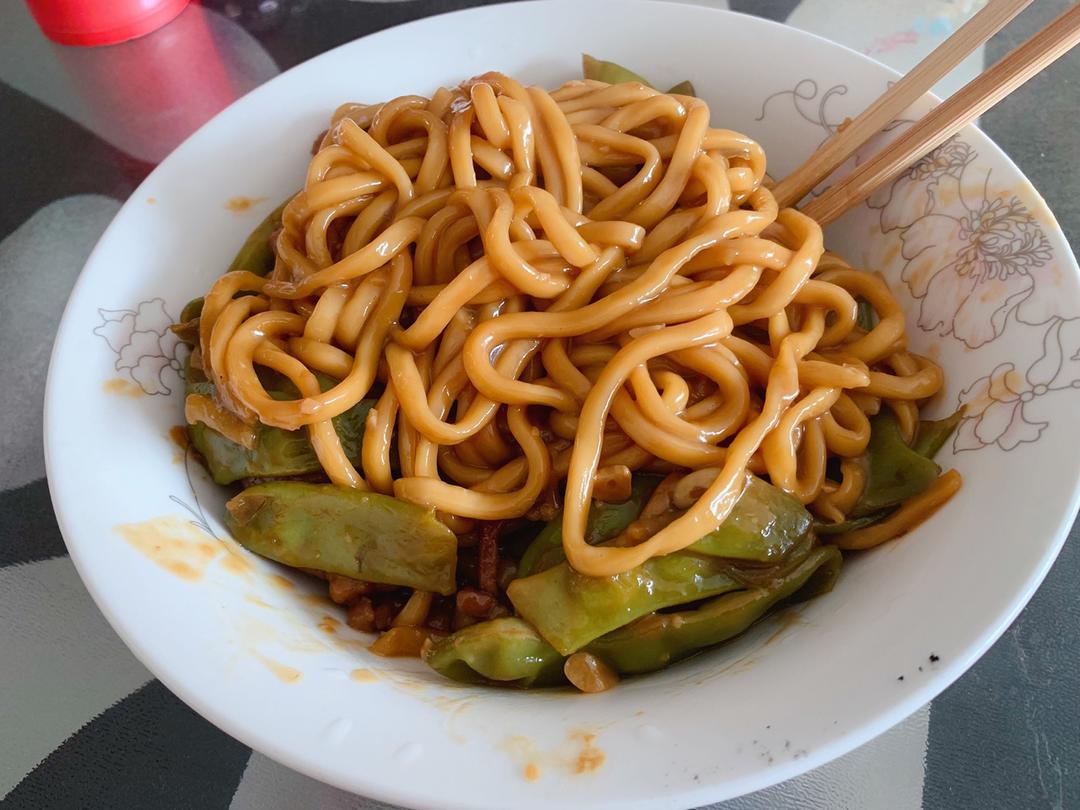 芸豆焖面（附万能的腌肉不老的办法）