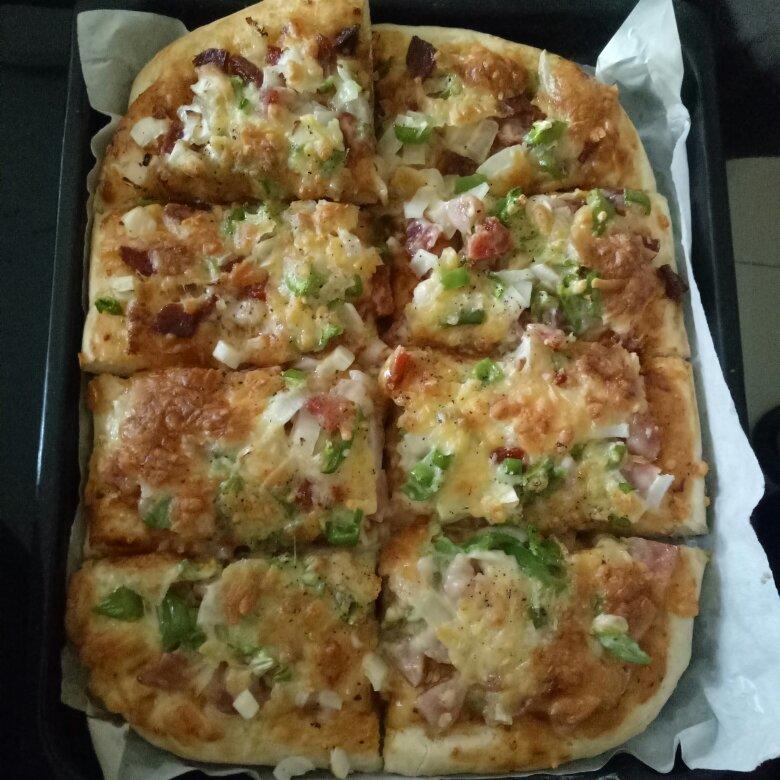 新奥尔良鸡肉蘑菇披萨（附超简单饼坯做法）