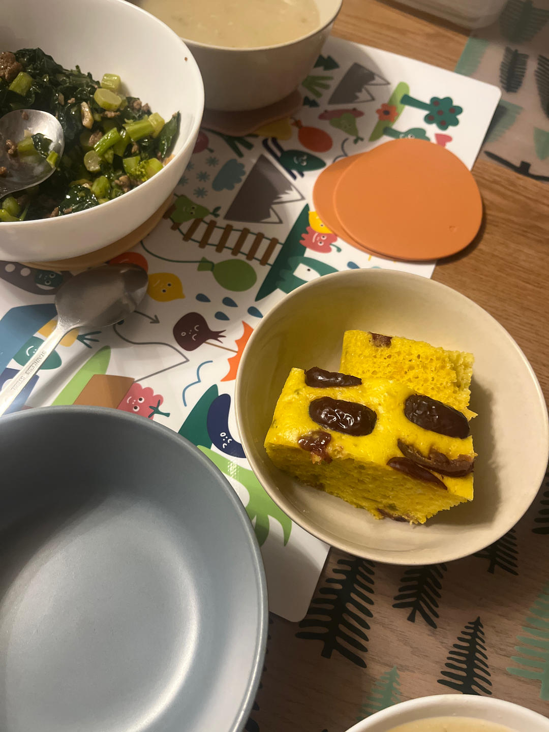 好吃的肉酱炒菜心