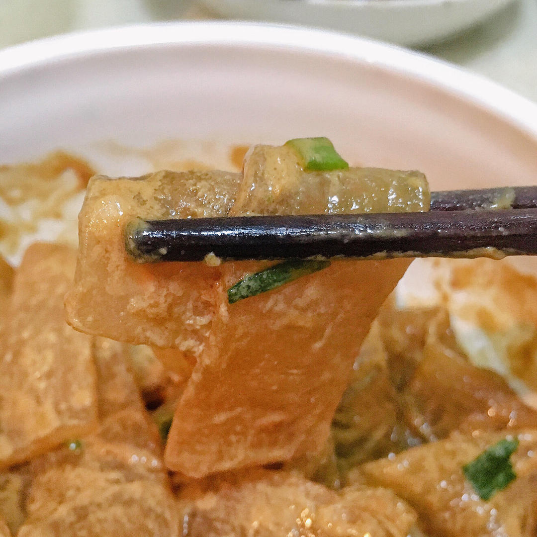 秒杀小夜市的麻酱流汁宽粉
