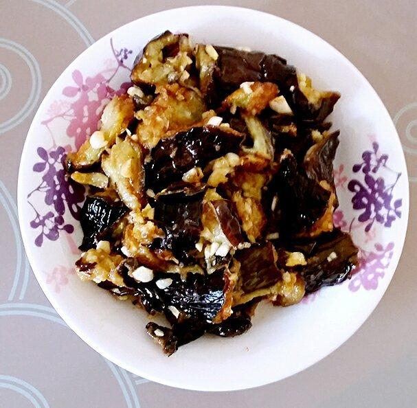 拌油茄子的做法