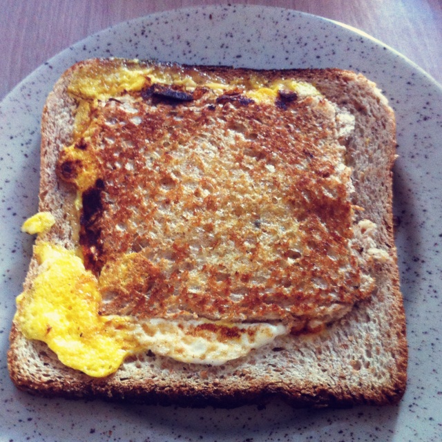 吐司煎蛋