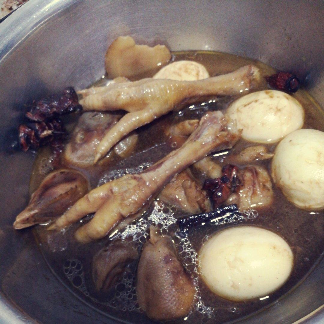卤鸡爪子