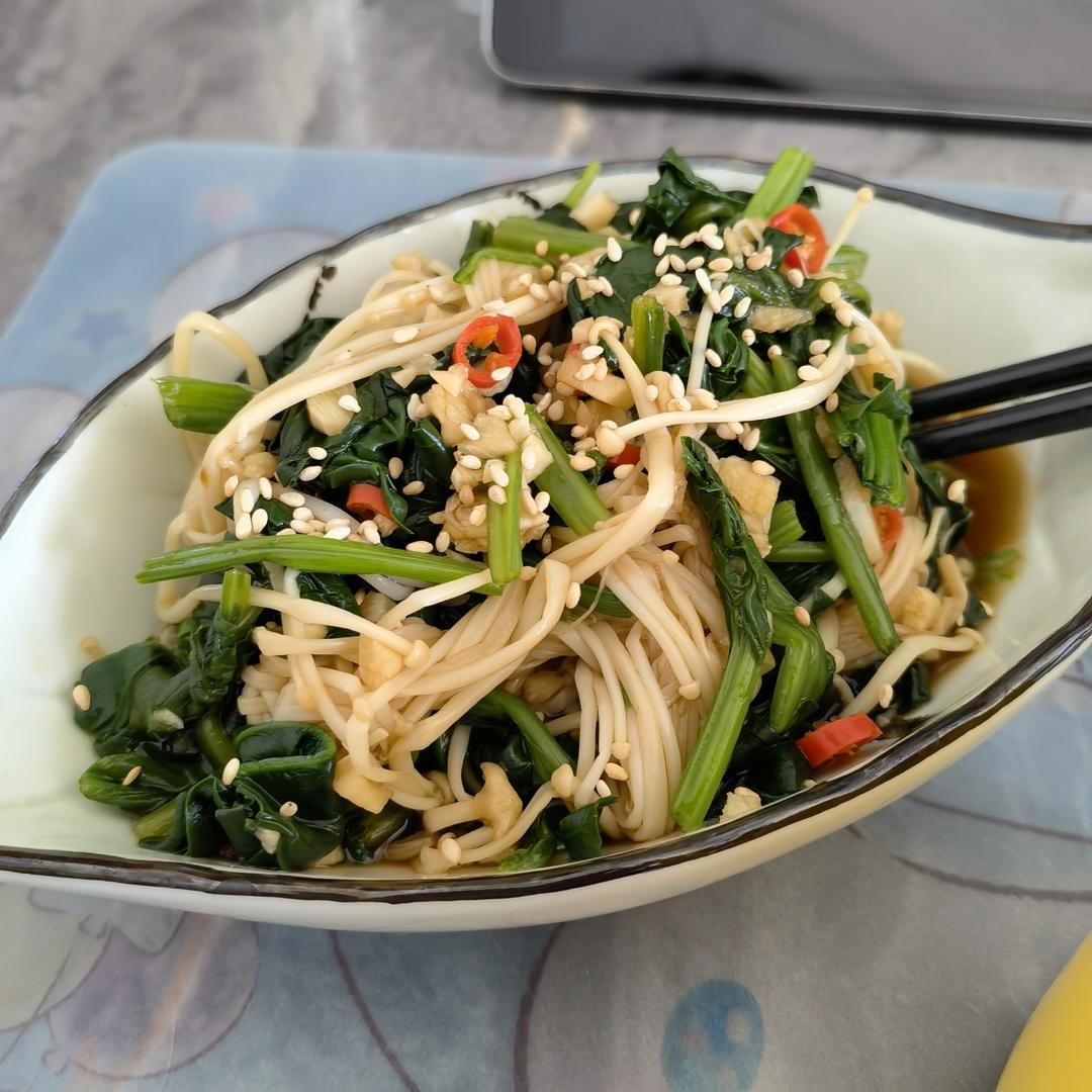 减脂期必备｜这料汁匹配一切蔬菜🥬凉拌菠菜金针菇👼