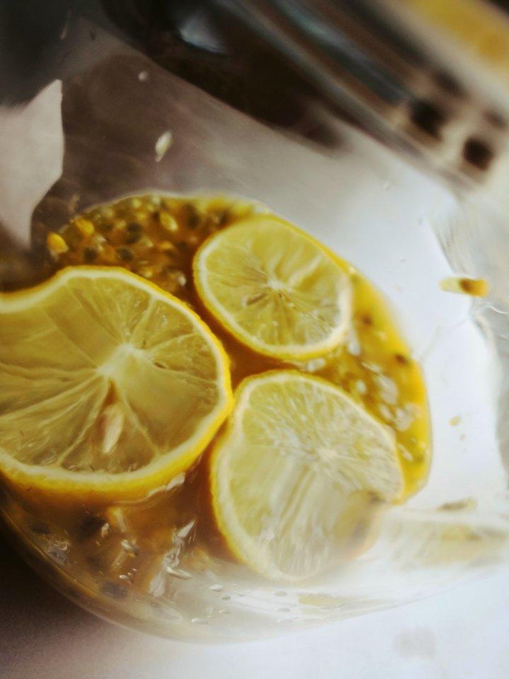排毒养颜 自制柠檬蜂蜜百香果🍋不定期更新作品和好喝的搭配🥤