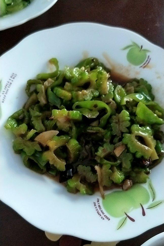 清炒苦瓜