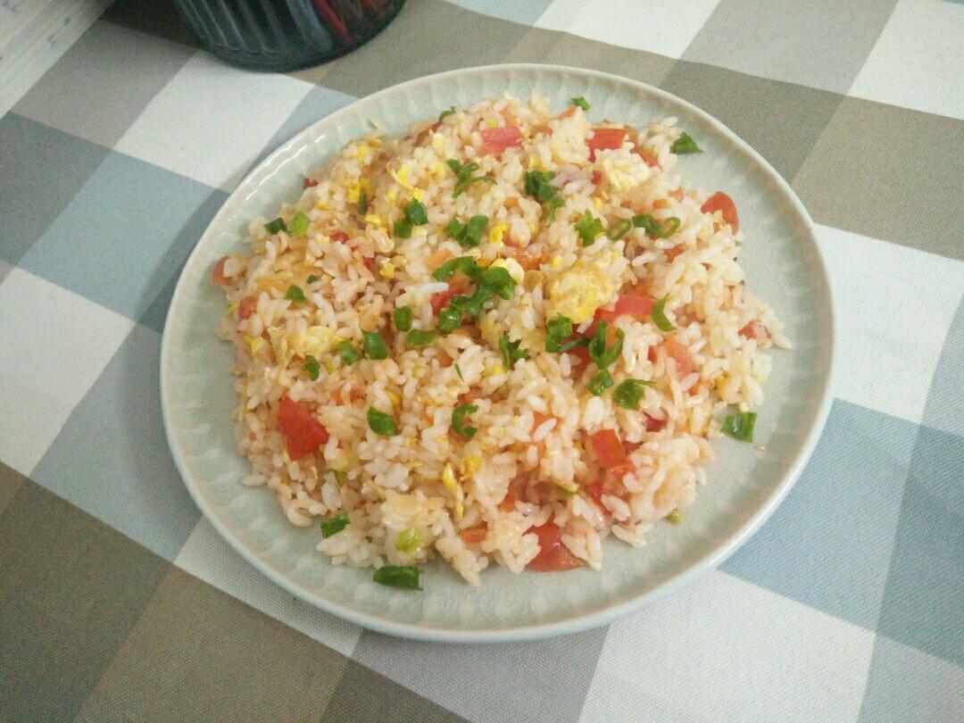 番茄鸡蛋炒饭